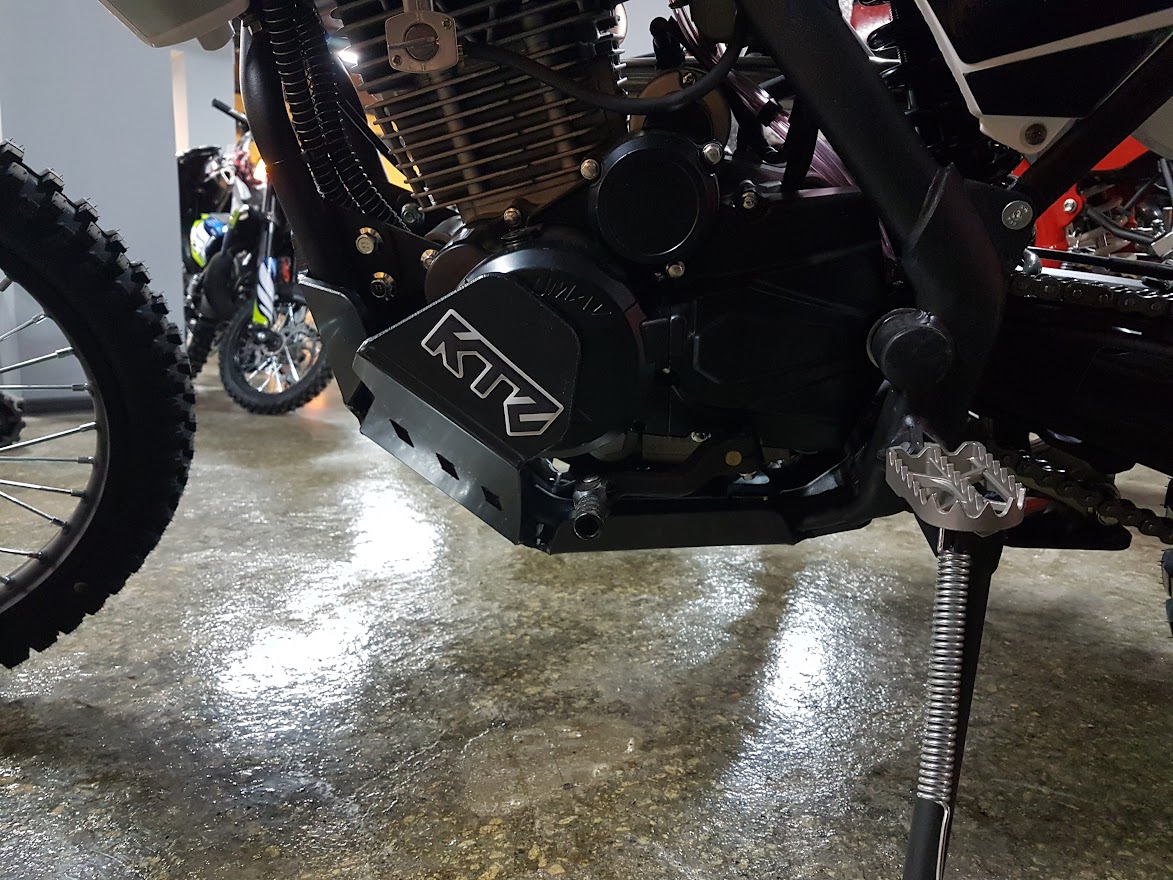 Zuumav FX CR300P (174FMN) 1